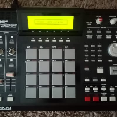 Akai MPC2500 Music Production Center | Reverb