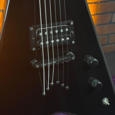 ギター DEAN Michael Amott Tyrant X ClassicBlack Dean Michael Amott Tyrant X Electric Guitar Classic Black