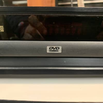 Pioneer DV-525 DVD/CD (2000) Black w/remote and Gold RCA’s image 5