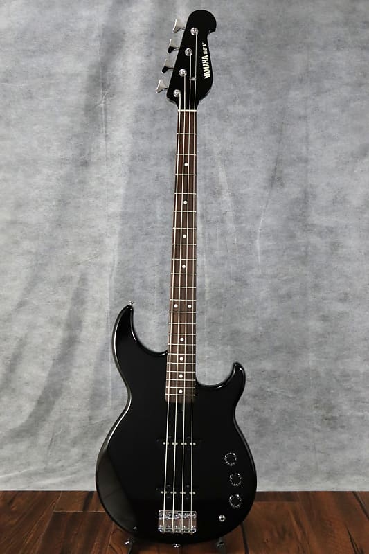 YAMAHA BB V Black (S/N:142824) (09/13) | Reverb Canada