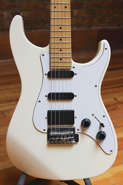 Greco Guitar Device With Spirit Energy SPF40 1987 White