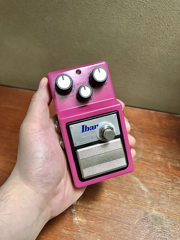 Ibanez AD-9 Analog Delay w/ Keeley Mod