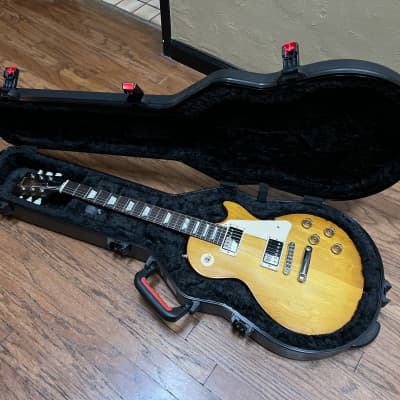 Upgraded Gibson Les Paul Tribute Honeyburst 8.7lbs with Gator HSC image 5