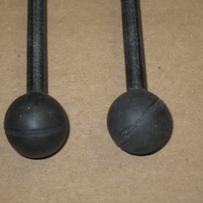 new old stock Gambal Manufacturing GPMR (UG13GPMRX) Percussive Keyboard Mallets (for xylophones and glockenspiels) Black Hard Rubber Ball Heads with Black Synthetic Shafts (with original packaging) from 1990s to early 2000s image 5