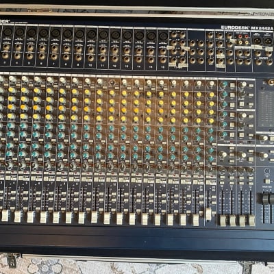 Behringer MX8000 EURODESK 24 Channel 8 Buss Analogue Mixer