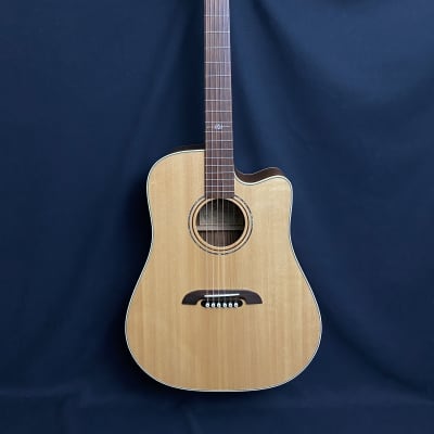 Alvarez-Yairi DY70ce Acoustic-Electric Guitar for sale