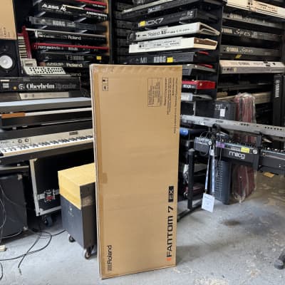 Roland Fantom 7 EX 76-Key Workstation Keyboard / Black / in box //ARMENS//