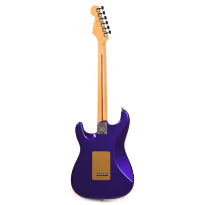 Fender American Ultra Stratocaster Plum Metallic w/Ebony Fingerboard & Anodized Gold Pickguard (CME Exclusive) image 5