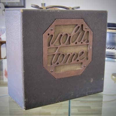 1930s Volu-Tone Guitar Amplifier by Schireson Brothers LA 10"Rola Speaker with Energizing Switch image 2