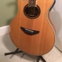 Yamaha APX700II-L Thinline Acoustic/Electric Guitar (Left-Handed) Natural