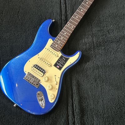 Fender American Ultra Stratocaster HSS Rosewood USA Made Cobra Blue #US22072892 8lbs 2.8 oz image 6