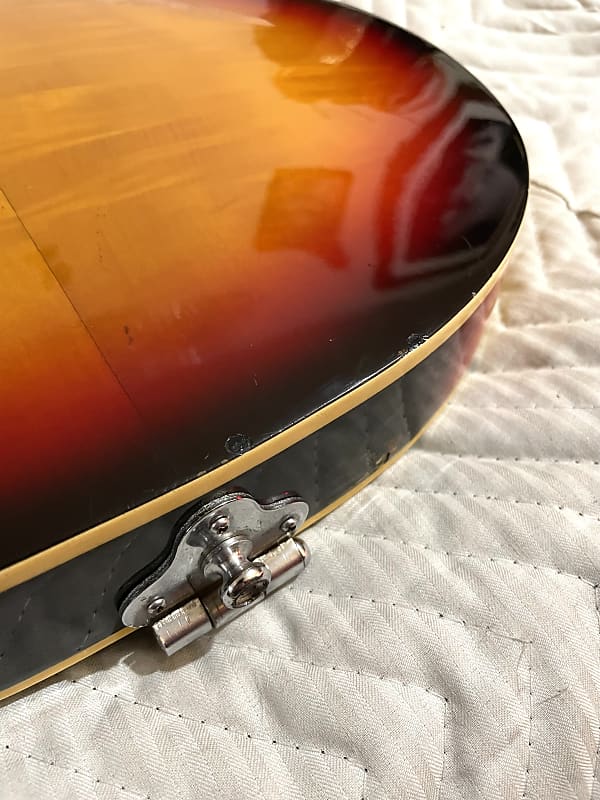 Crown ES335 1960's - 3 Tone Sunburst Made In Japan by Kawai Crown ES335 1960's - 3 Tone Sunburst Made In Japan by Kawai