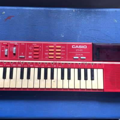 Casio PT-82 Mini Synthesizer Super Rare Red! (VL-1 Vintage Analog Keyboard)