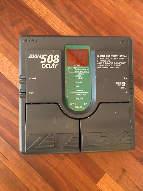 ZOOM　508　DELAY Zoom 508 Delay Pedal for Guitar Demo - The Coolest Delay Pedal