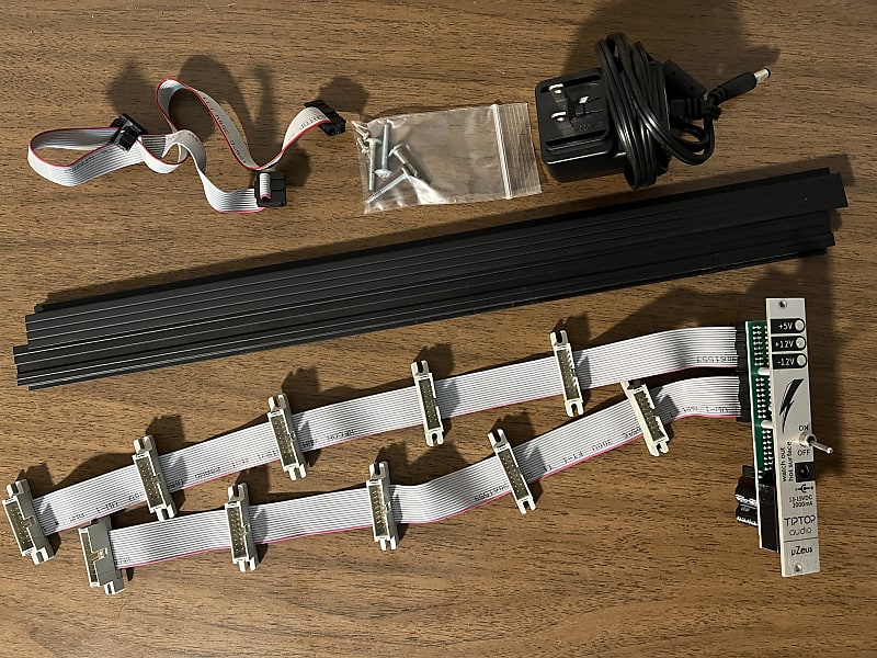 Tiptop Audio Tip Top Audio uZeus with Flying Bus Boards with Reverb