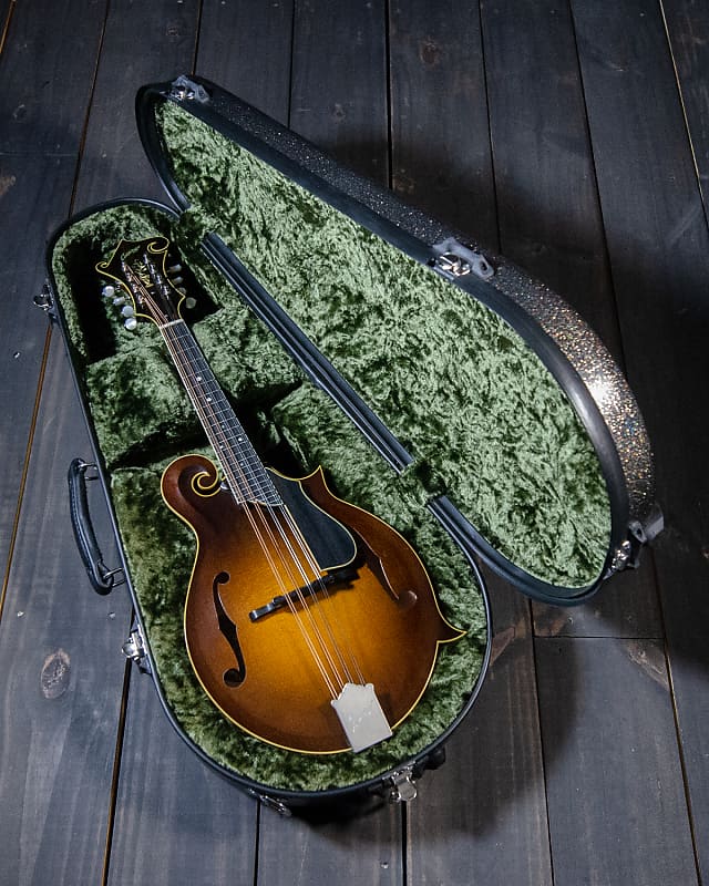 Calton deals mandolin case