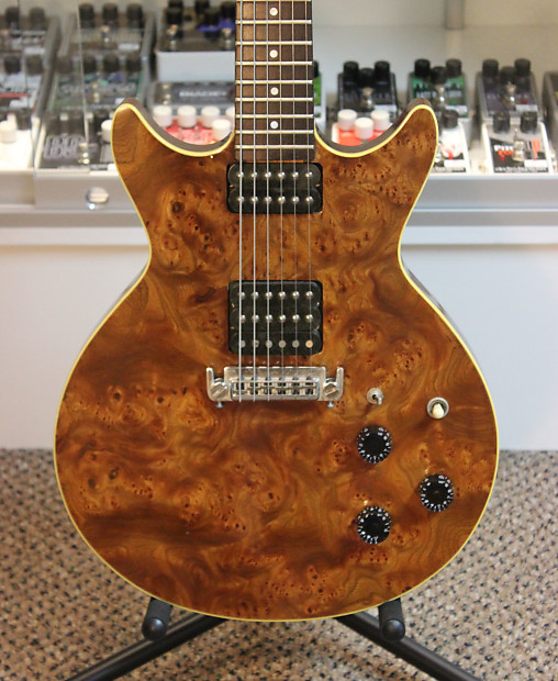 THC Tom Holmes Company DC(3) Guitar, Excellent condition THC Tom Holmes Company DC(3) Guitar, Excellent condition