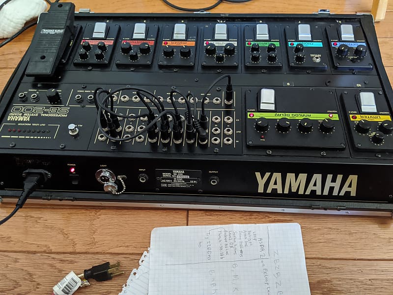 Yamaha SB-200 Professional Pedal Board Made in Japan