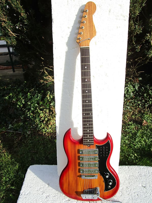 Teisco SG Copy Guitar, 1960's, Japan, 4 Pickups, Sunburst, Vibrato, SSC,  Very Cool | Reverb UK