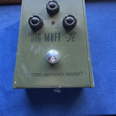 Electro-Harmonix Big Muff Pi V7 (Green Russian) | Reverb