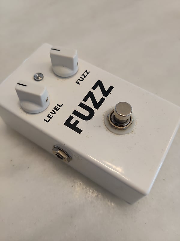 Area 51 Fuzz | Reverb