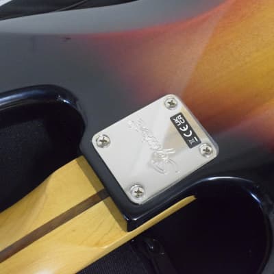 Squier Classic Vibe '60s Jazz Bass 2019 - Present - 3-Color Sunburst image 6
