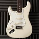 Fender American Professional Stratocaster with Rosewood Fretboard Left-Handed 2016 Olympic White