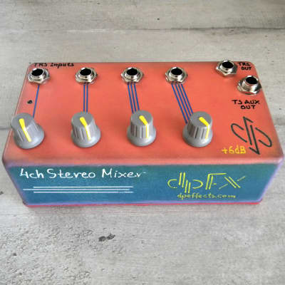 dpFX Pedals - 4 input Stereo Effects Mixer, with TRS and TS AUX (sum) output image 4