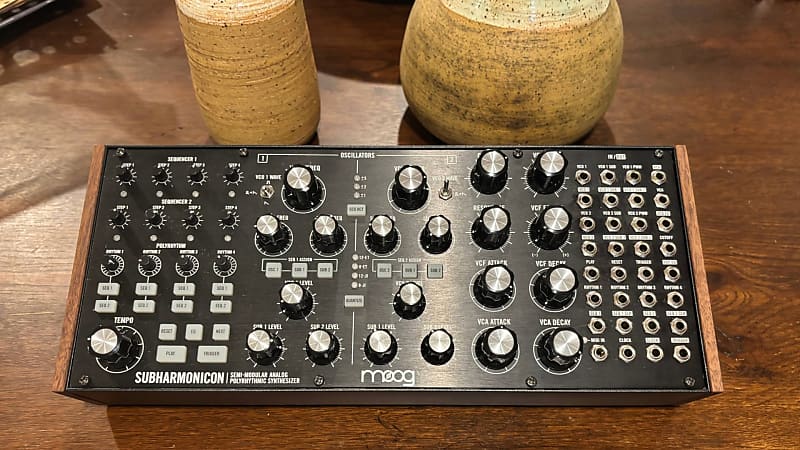 DTM・DAW moog Subharmonicon DTM・DAW moog Subharmonicon MoogSubharmoniconSemi-
