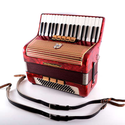 Rare Vintage German Made Top Piano Accordion Weltmeister Gigantilli I - 80 bass + Original Hard Case & Shoulder Straps ~ Excellent Condition image 3