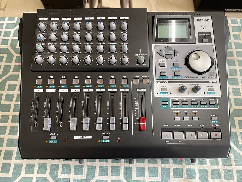 Tascam dp-01 fx/cd hot