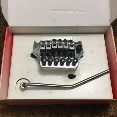 Schaller Low Profile Floyd Rose bridge 5370/2 R2 Nut Chrome | Reverb