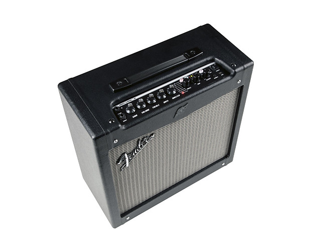 Fender mustang 11 top