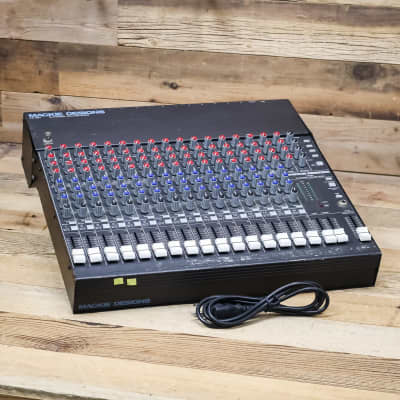 16 Channel Mackie Mixer w/ Stand | Reverb 16 Channel Mackie Mixer w/ Stand | Reverb
