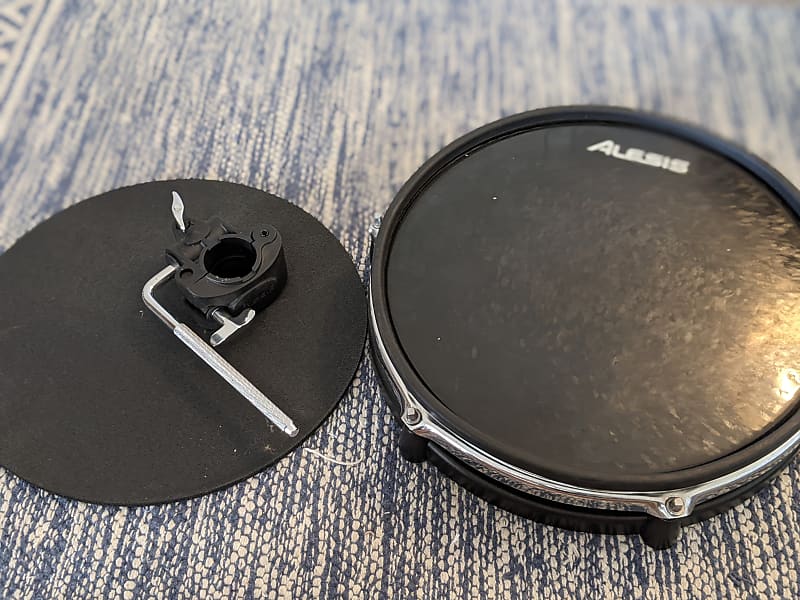 Alesis DM10 X 12" Dual Zone Drum Trigger Head with Mounting Reverb