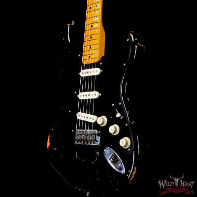 2021 Fender Custom Shop Team Built David Gilmour Signature Stratocaster Relic Black over 3 Tone Sunburst image 2