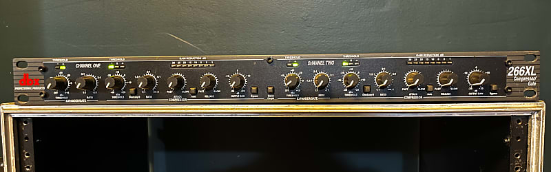 dbx 266XL Stereo Compressor / Limiter | Reverb