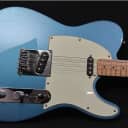 Fender   Fender Tenor tele 2020 - Lake placid blue with maple fretboard 2020 - Lake placid blue with maple fretboard