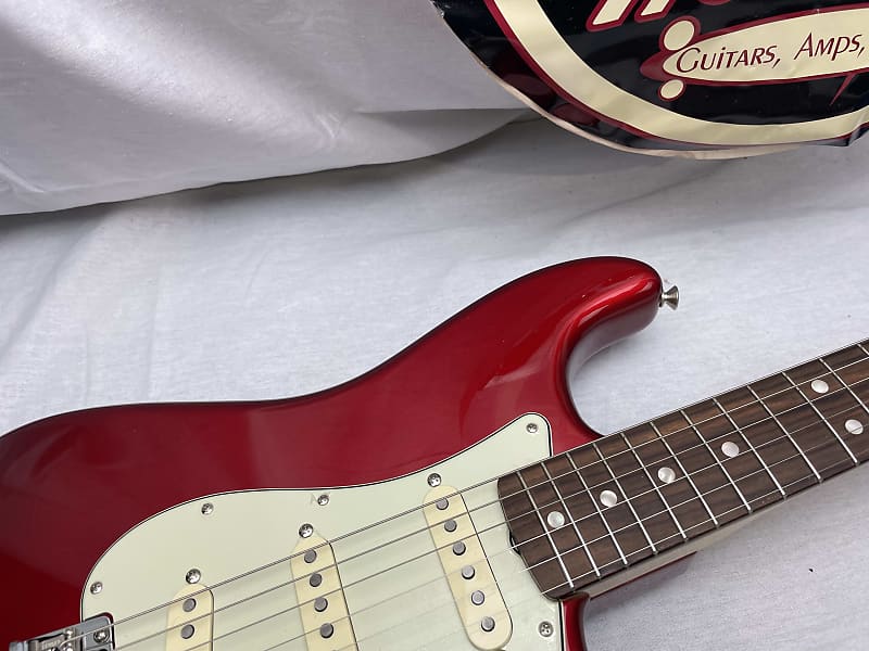 Fender 2017 American Original '60s Stratocaster, Candy Apple Red With