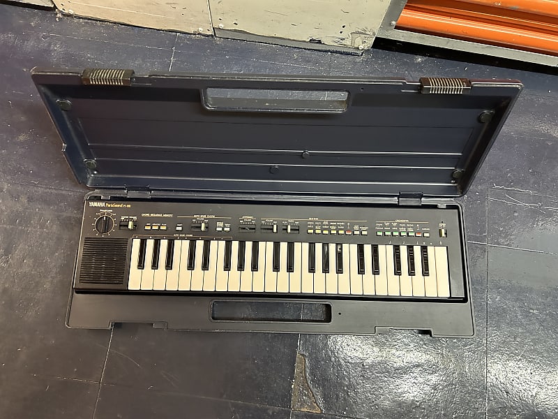 Vintage Yamaha Portasound PS-400 With Case and Manual - Etsy