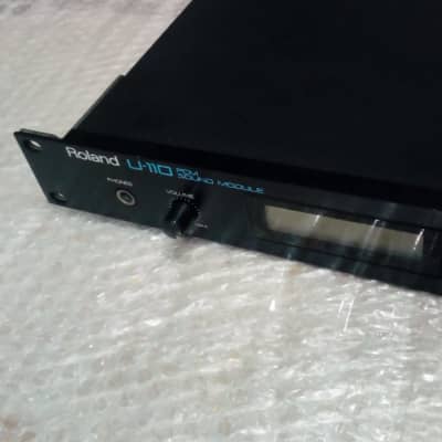 Roland  U-110 Vintage Sound Module