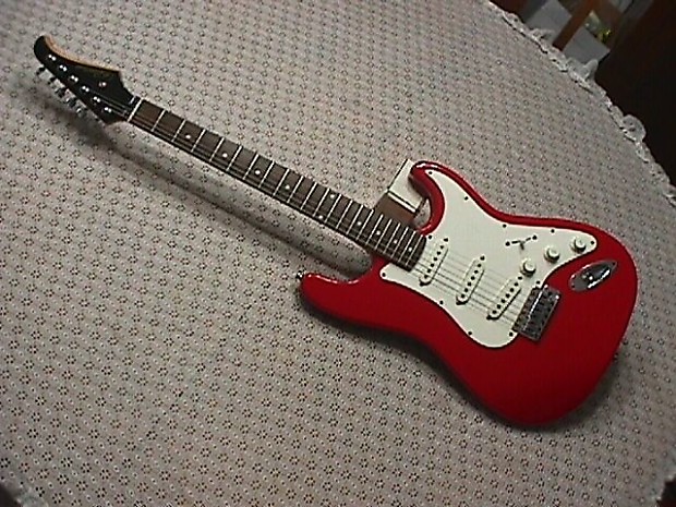 Red silvertone hotsell electric guitar
