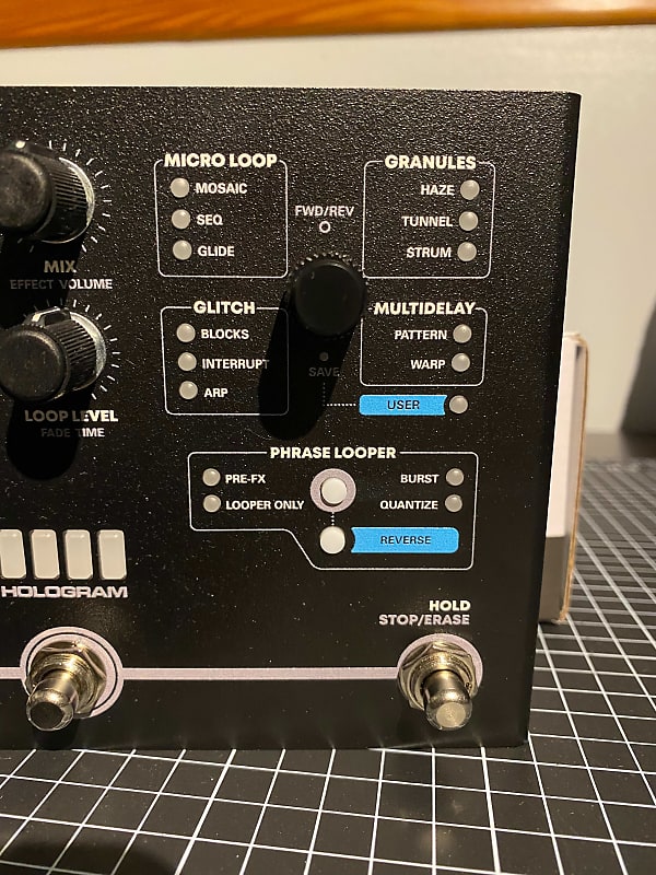 Hologram Electronics Microcosm Black | Reverb Hologram Electronics Microcosm Black | Reverb