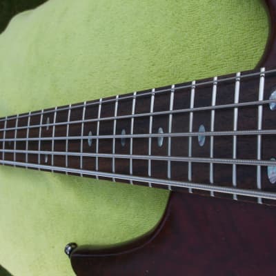 Ibanez SR505 5 String Light Weight Electric Bass Guitar with Improved Electronics and Gig Bag image 7
