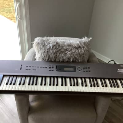 Korg N264 76-Key Music Workstation 1990s - Gray