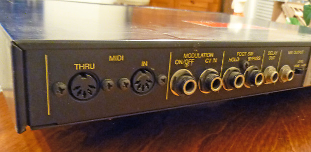 Vintage Yamaha Digital Delay (Model D1500) Effects Processor