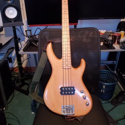 Carlo Robelli SWD Joe Dart Bass for sale
