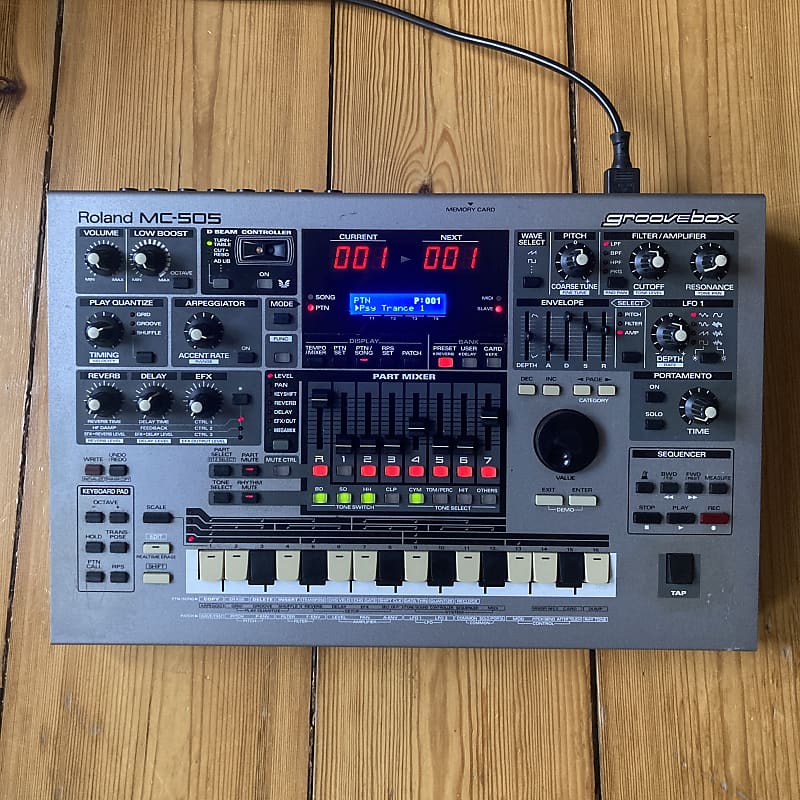 ローランドgroovebox MC-505 Roland MC505