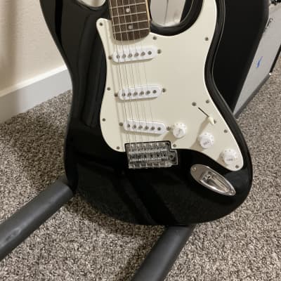 Squier Affinity Series Stratocaster with Rosewood Fretboard 2001 - 2018 - Black image 2