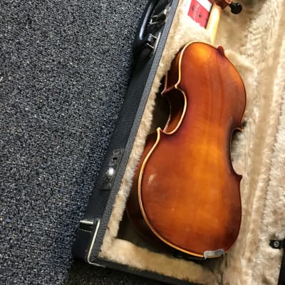 ER Pfretzschner 31/C Violin size 4/4  made in W Germany 1983 excellent condition with hard case , bows image 21